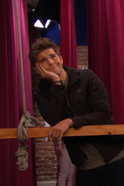 Los Thundermans. T(T3). Los Thundermans (T3): Ep.16 Bésame, Nate