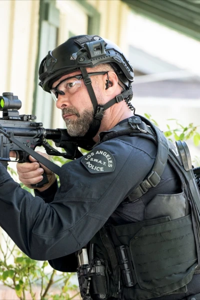 S.W.A.T.: Los Hombres de Harrelson. T(T3). S.W.A.T.: Los... (T3): Ep.9 Equilibrio