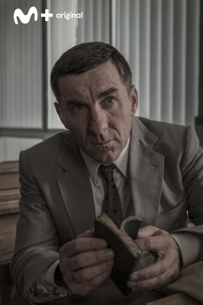 La línea invisible. T(T1). La línea invisible (T1): Ep.4 Un poeta