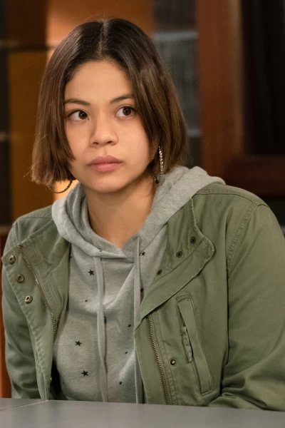 Ley y orden: unidad de víctimas especiales. T(T22). Ley y orden:... (T22): Ep.5 Enciéndeme - Vamos a privado