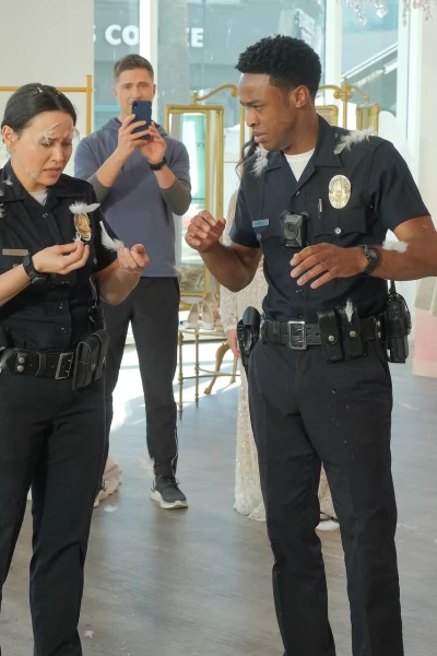 The Rookie. T(T3). The Rookie (T3): Ep.11 Savia nueva