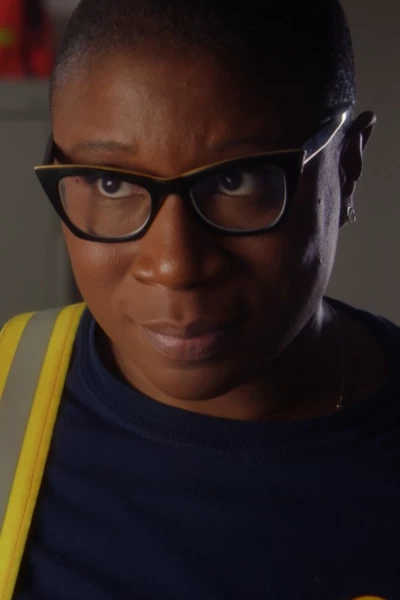 9-1-1. T(T5). 9-1-1 (T5): Ep.6 Reyerta en prisión