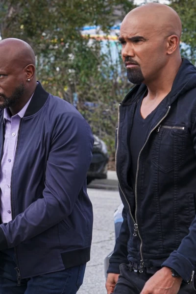 S.W.A.T.: Los Hombres de Harrelson. T(T6). S.W.A.T.:  Los... (T6): Ep.20 Todo lo que brilla