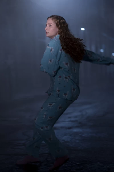 Las reglas del juego: Redención. T(T1). Las reglas del... (T1): Ep.10 Golpe contra la traficante de bienestar