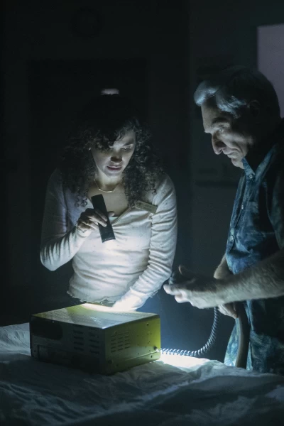 Las reglas del juego: Redención. T(T1). Las reglas del... (T1): Ep.13 El golpe del huracán