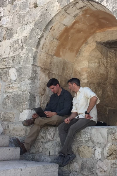 Secretos bajo tierra. Secretos bajo tierra: Los tesoros del rey Salomón