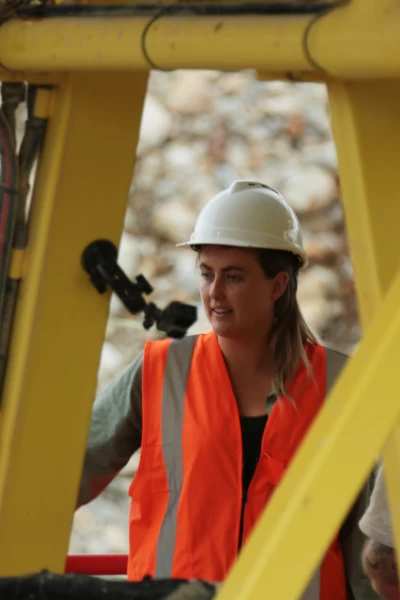 La ruta del oro con Parker Schnabel. La ruta del oro con...: Comprobación instintiva