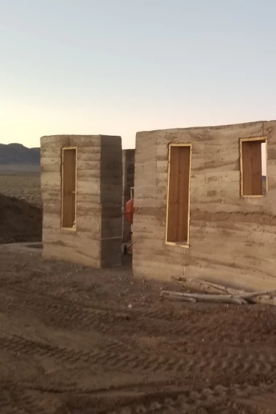 Construcciones al límite. T(T6). Construcciones al... (T6): Casa de tierra en Colorado