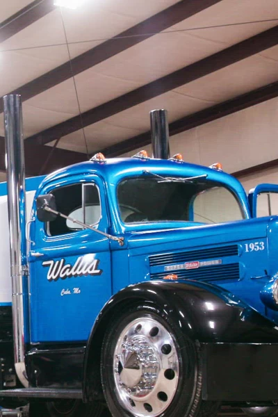 Texas Metal. T(T6). Texas Metal (T6): El Rolls entra y el tanquero se va