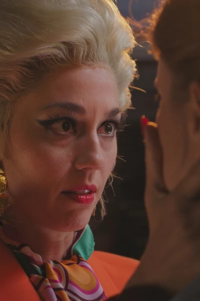 Reginald the Vampire. T(T2). Reginald the Vampire (T2): Ep.5 Ataúd para dos