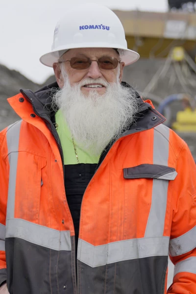 Los Hoffman: oro en las venas. T(T2). Los Hoffman: oro... (T2): Mina en peligro