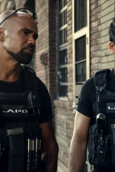 S.W.A.T.: Los Hombres de Harrelson. T(T4). S.W.A.T.: Los... (T4): Ep.3 El hombre de Mano Negra