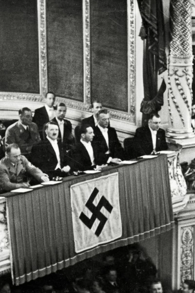 Nazis. Nazis: El colapso