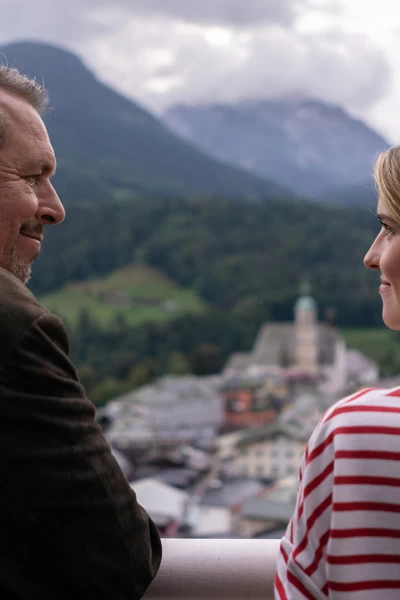 Asesinatos en la montaña. T(T1). Asesinatos en la... (T1): Ep.16 Cristales para la eternidad