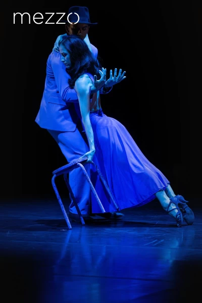Carolyn Carlson: Un saut dans le bleu - Ballet de l’Opéra national du Capitole