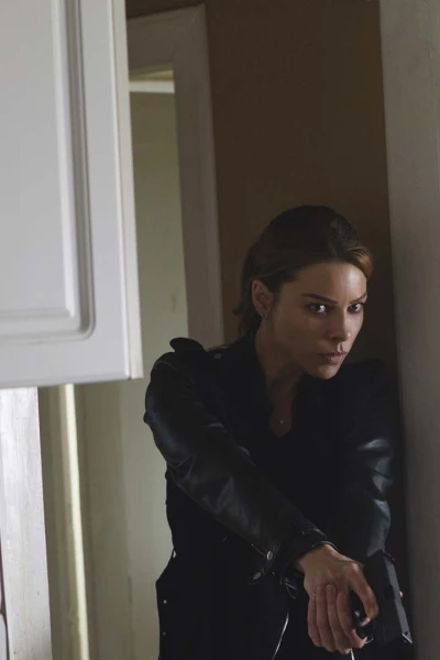 Lucifer. T(T1). Lucifer (T1): Ep.5 Bonitos zapatos