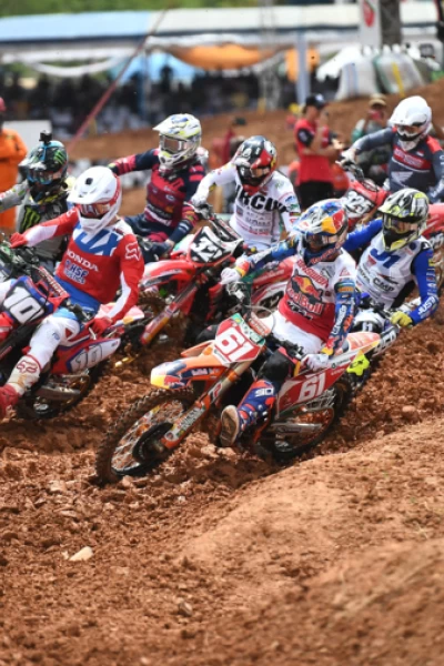 Mundial de motocross - Gran Bretaña. T(2025). MXGP - Gran Bretaña (2025): MXGP - Primera carrera
