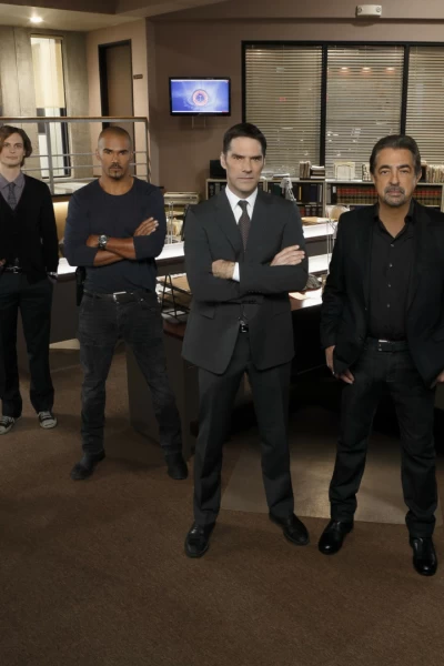 Mentes criminales. T(T8). Mentes criminales (T8): Ep.16 Duplicado