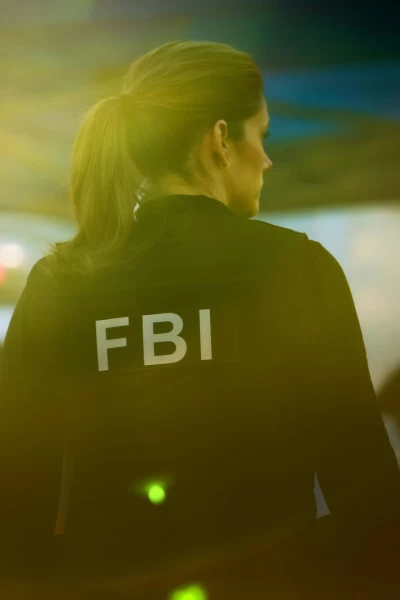 FBI. T(T3). FBI (T3): Ep.1 No te fíes de los desconocidos