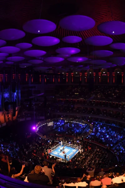 Boxeo: velada Sorroche vs González. T(2019). Boxeo: velada... (2019): Alejandro Moya vs Rubén Rodríguez