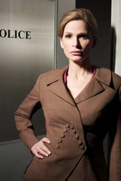 The Closer. T(T4). The Closer (T4): Ep.15 Doble ciego