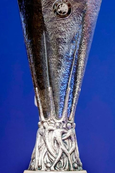 Fase de grupos. Fase de grupos: Italia - Rumanía